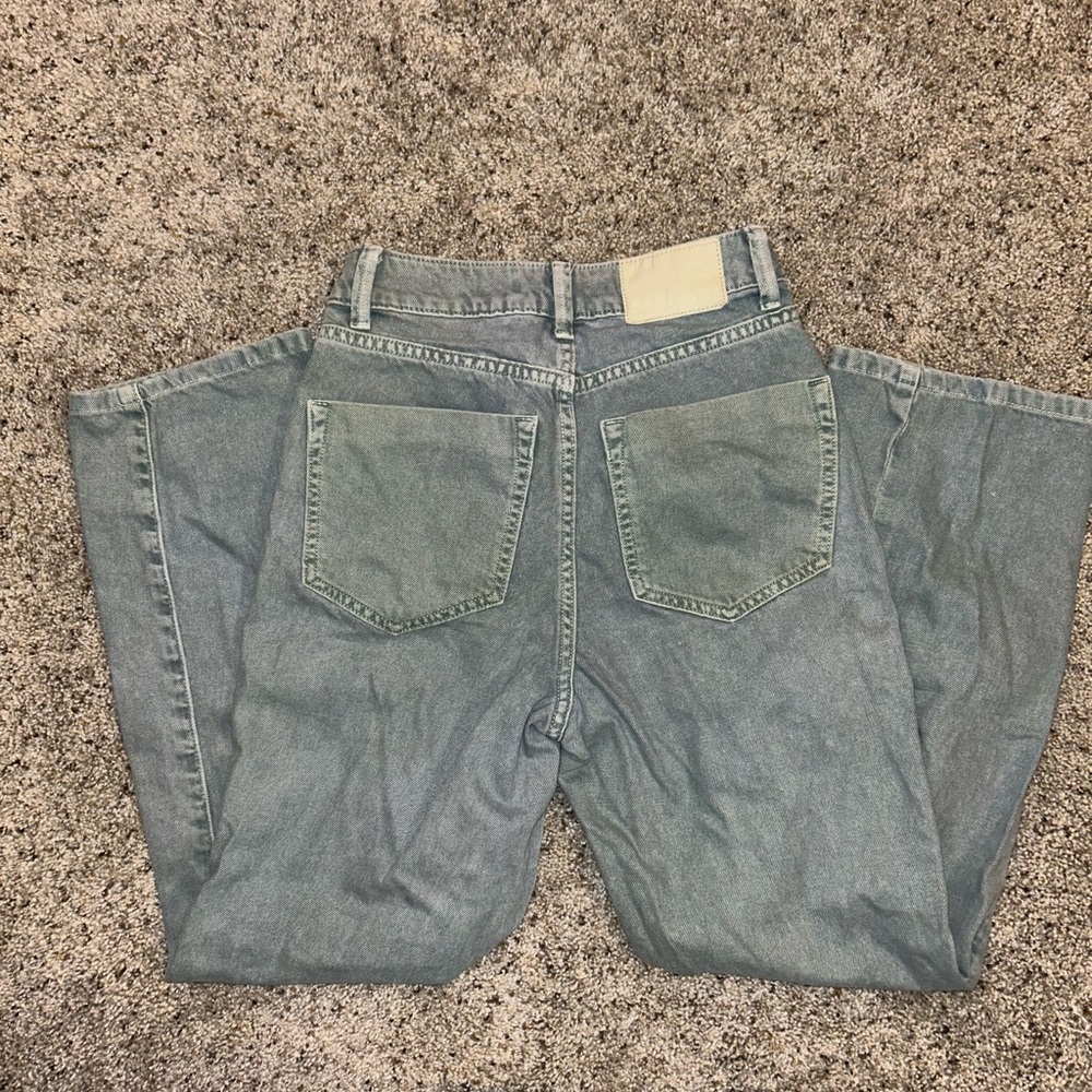 barley worn zara jeans